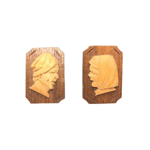 Vintage Wooden Cameo Cuff Links, Man and Woman Profile Wood Carving Cufflinks - Picture 1 of 4